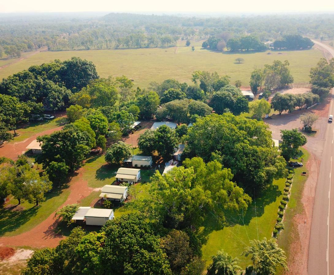 Отель Banyan Tree Batchelor Экстерьер фото